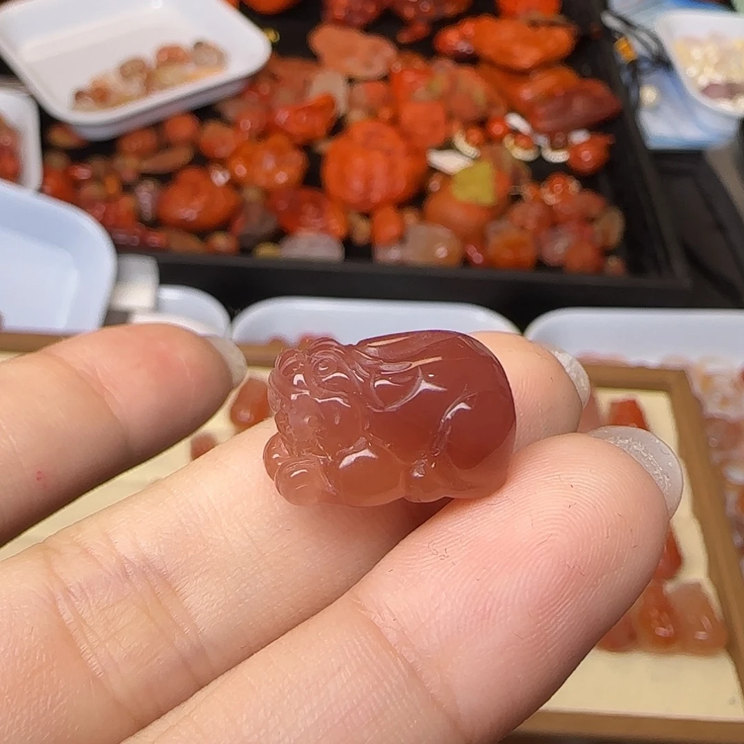 B***U吊坠(不含链)未镶嵌南红玛瑙