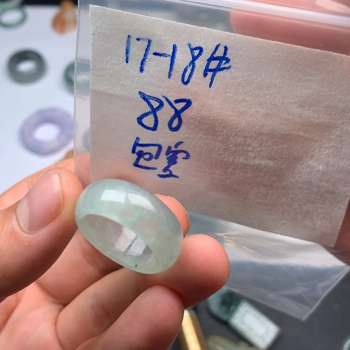 草****翡翠戒指未镶嵌戒圈