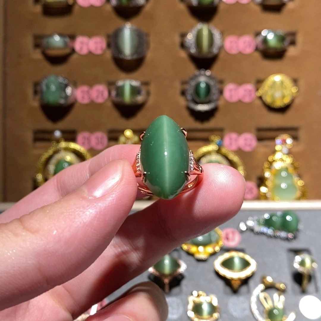 和田玉未镶嵌戒指