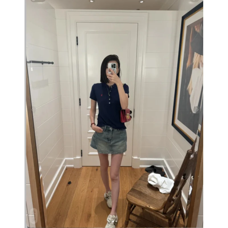 五粒扣女款POLO经典小马刺绣