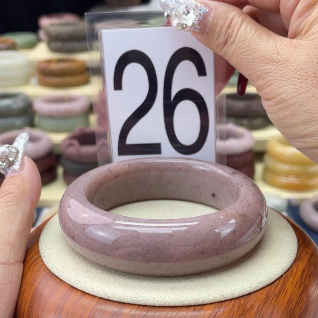 【闪购商品】石英质玉手镯未镶嵌