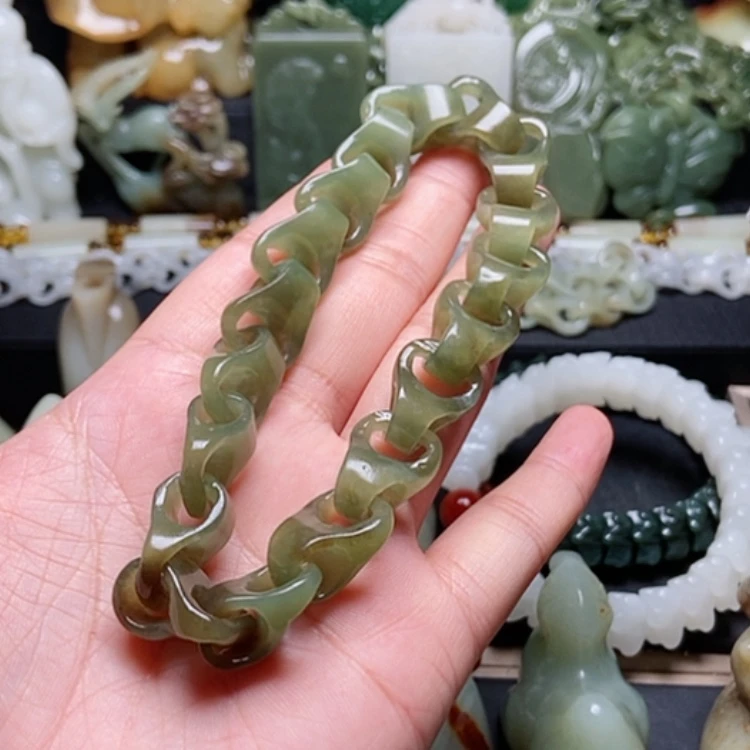 【闪购商品】和田玉未镶嵌颈饰彪*
