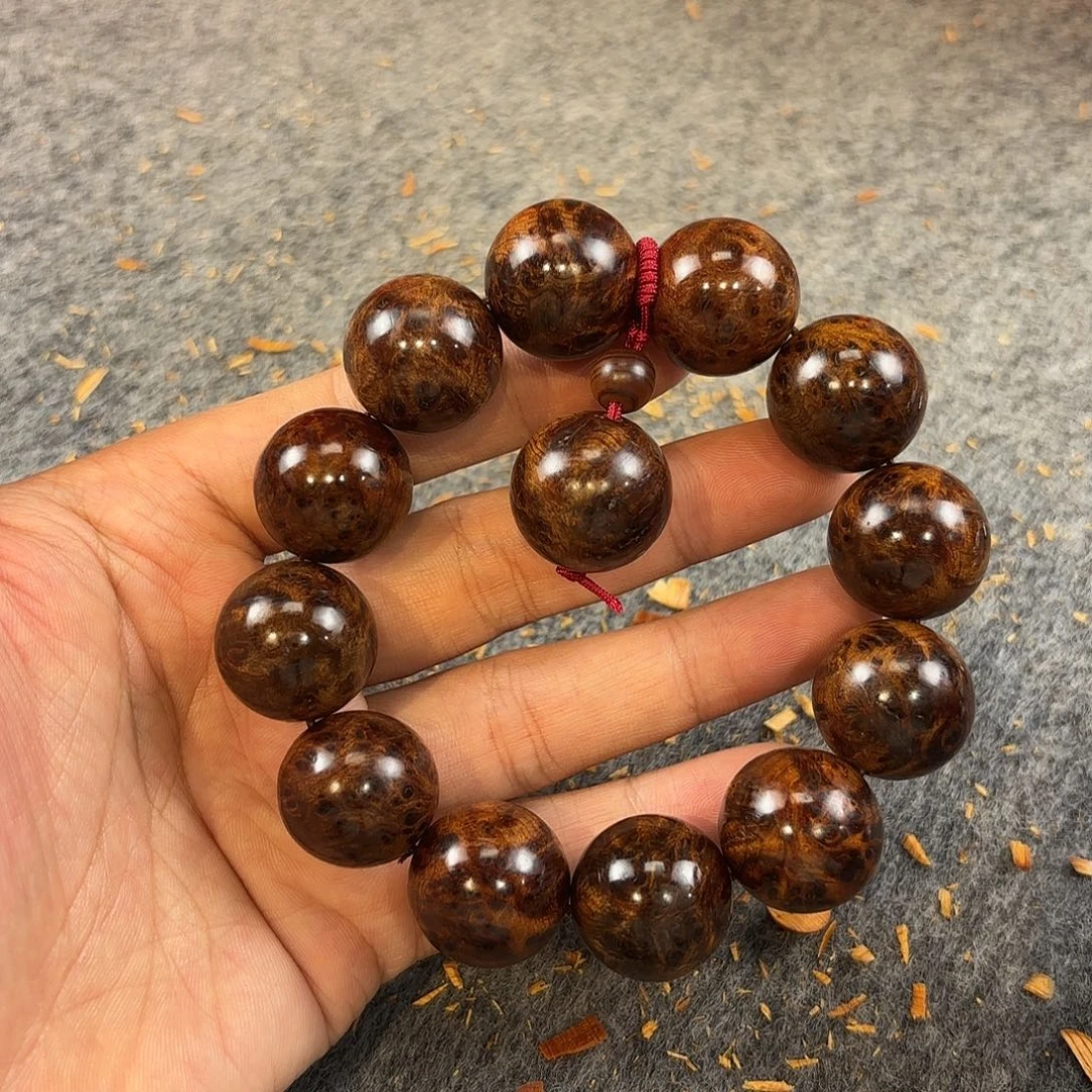 崖柏爆满阴沉乌木雷瘤2.0