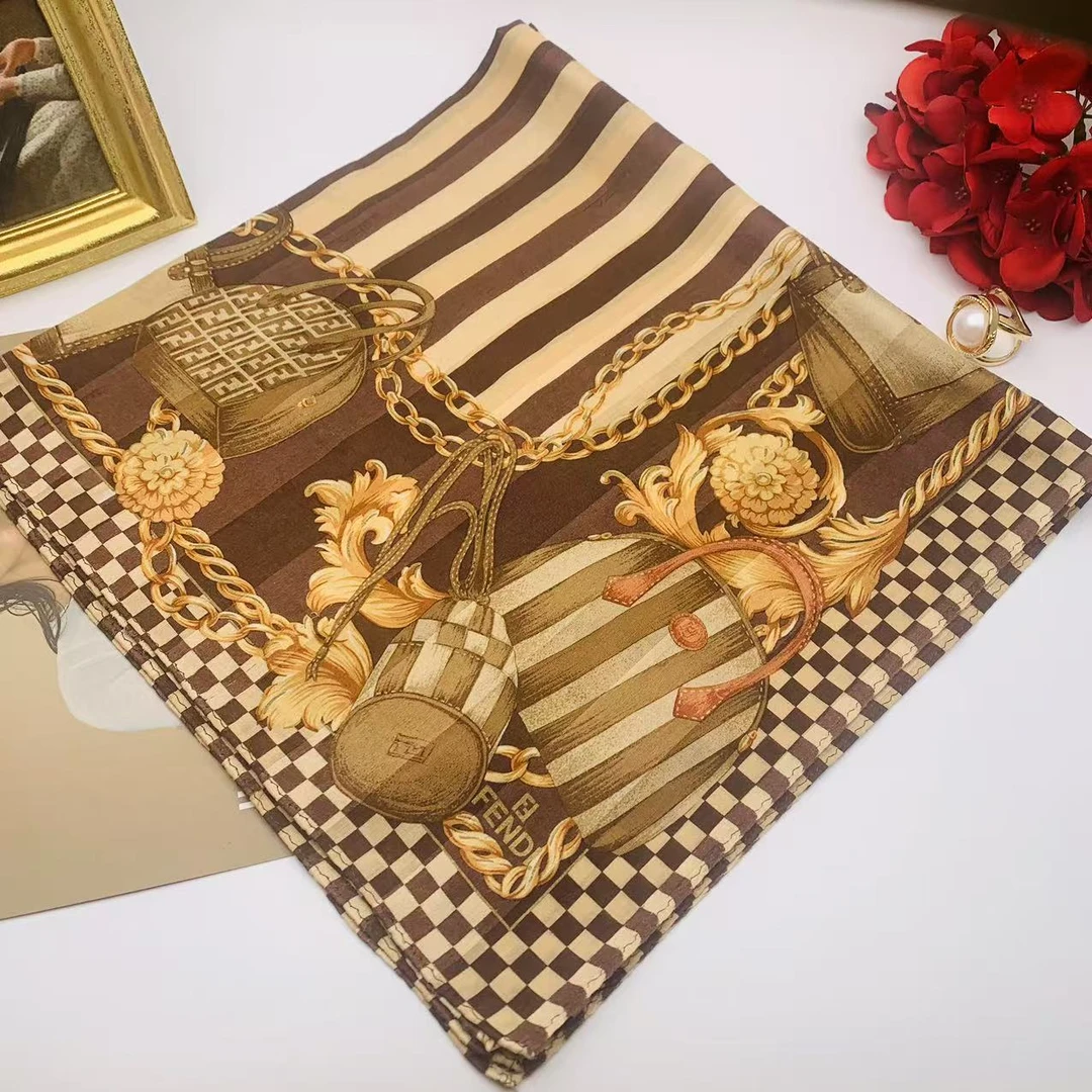 99新 FENDI/芬迪 海囤/芬迪/丝巾/yy04988