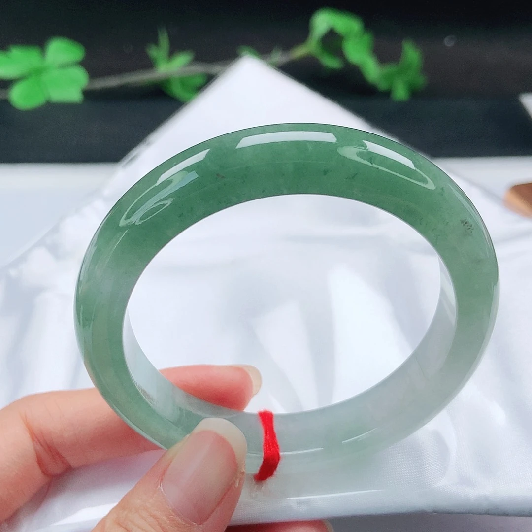 未镶嵌手镯翡翠56圈