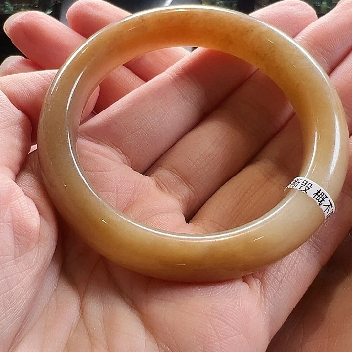 茵***子和田玉未镶嵌颈饰53.5