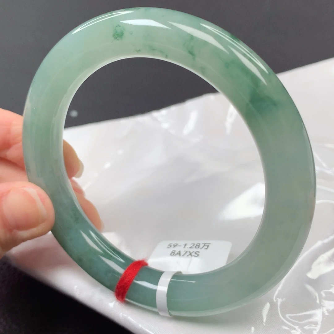 【闪购商品】翡翠手镯未镶嵌请****?59圆条