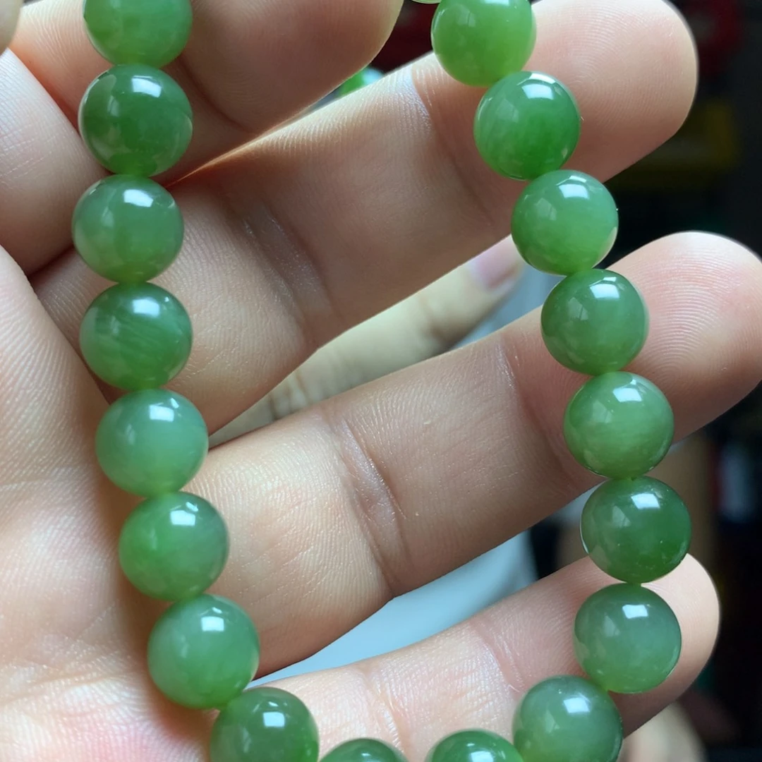 【闪购商品】颈饰未镶嵌和田玉（碧玉）