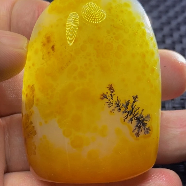 赏****玛瑙/玉髓颈饰未镶嵌
