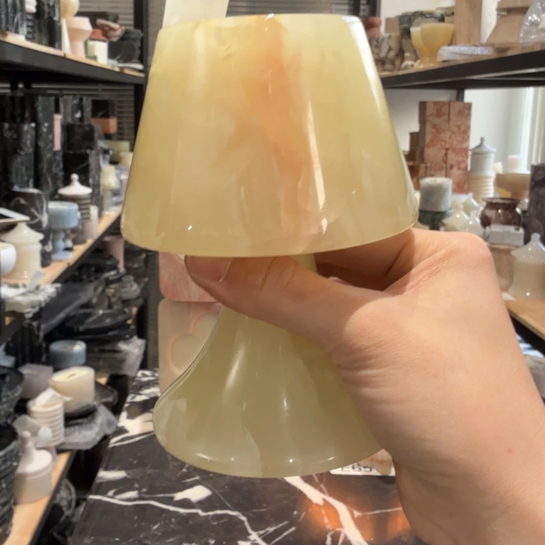 大理石S115微瑕。