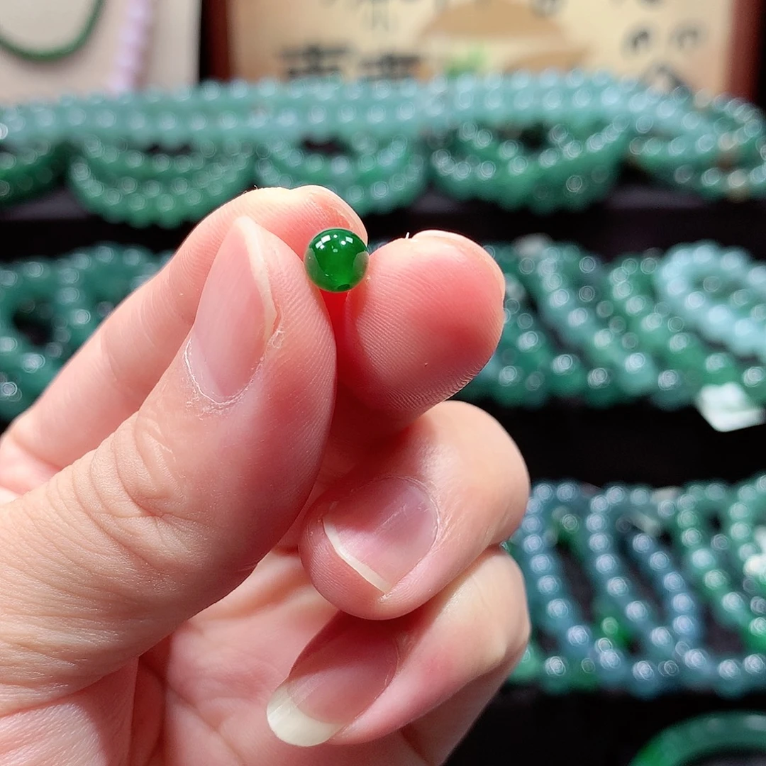 用***1翡翠未镶嵌手链卡6