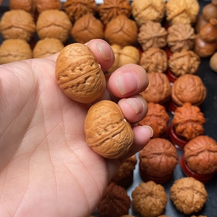 吊坠文玩核桃屁桃