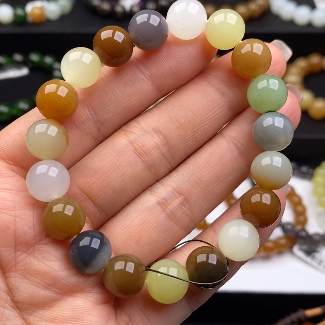 和田玉未镶嵌手串