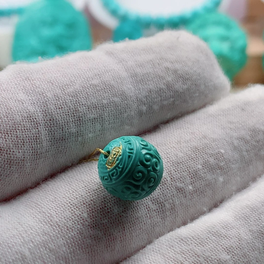 绿松石未镶嵌回纹珠