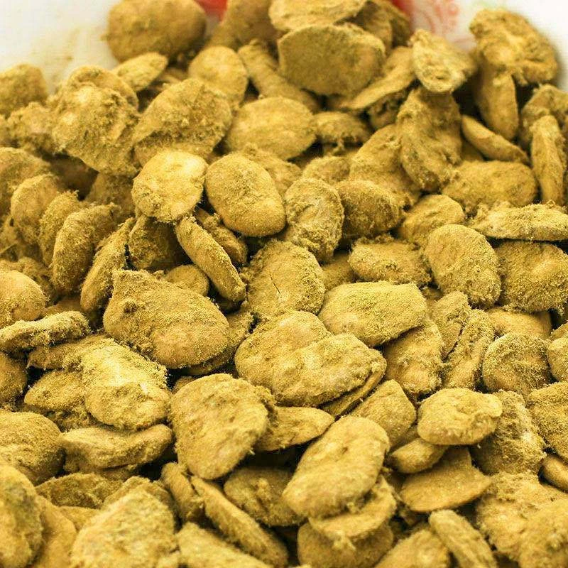 湖北荆州自然发酵霉豆瓣干胡豆瓣霉豌豆瓣片做郫县豆瓣酱酱油原料