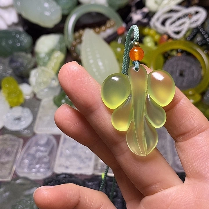 岫玉未镶嵌岫玉挂件