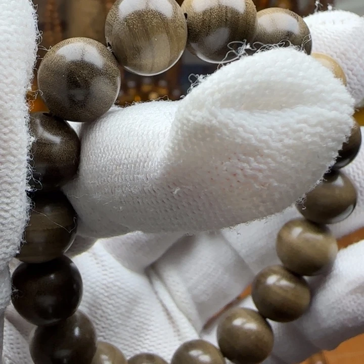 印度老山檀香手串1.2阴沉