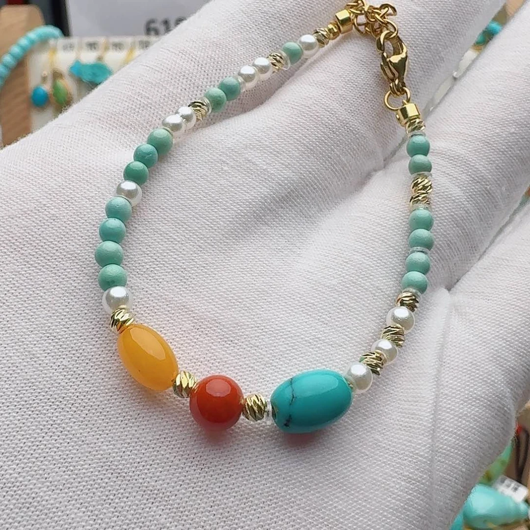 南红玛瑙配饰未镶嵌