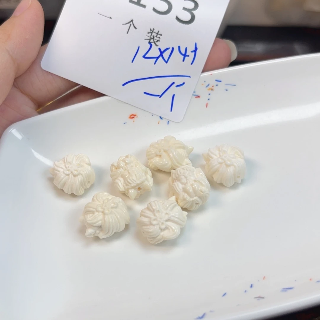 银S925镶嵌水晶珠宝半成品153 。
