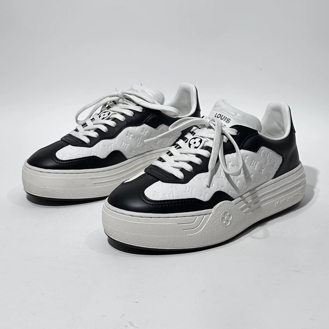 99新 LouisVuitton/路易威登 36码 黑白时尚厚底德训鞋/MLC1794
