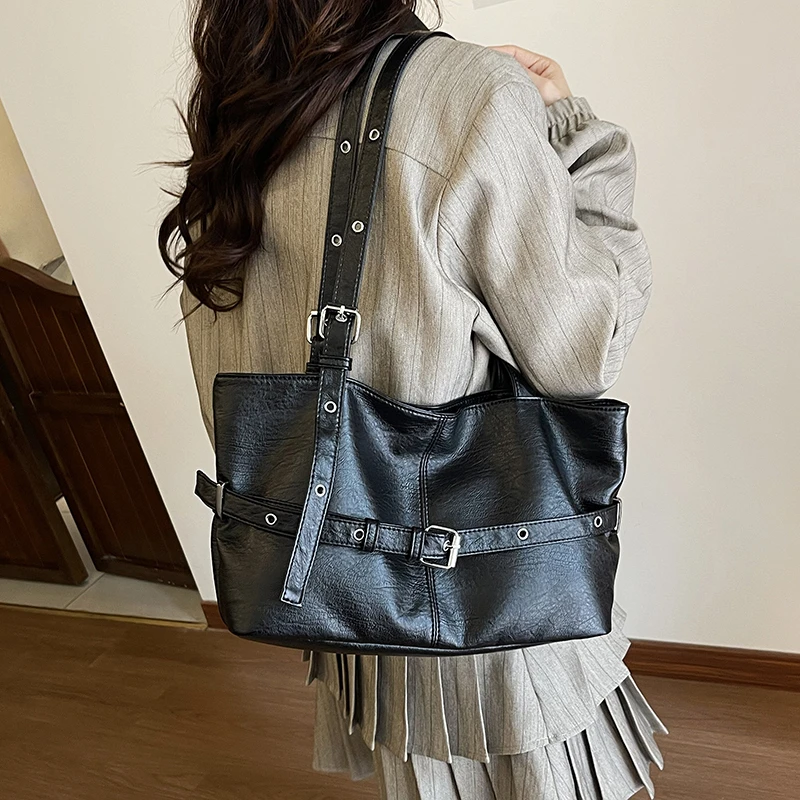 新款女单肩斜跨托特包韩版百搭ins简约女士大容量通勤腋下包休闲