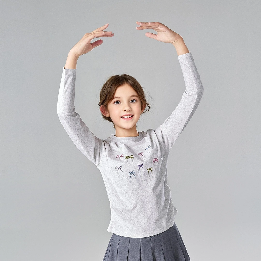 DEESHA/笛莎25年新中大童长袖儿童蝴蝶结刺绣圆领T恤透气女童春季