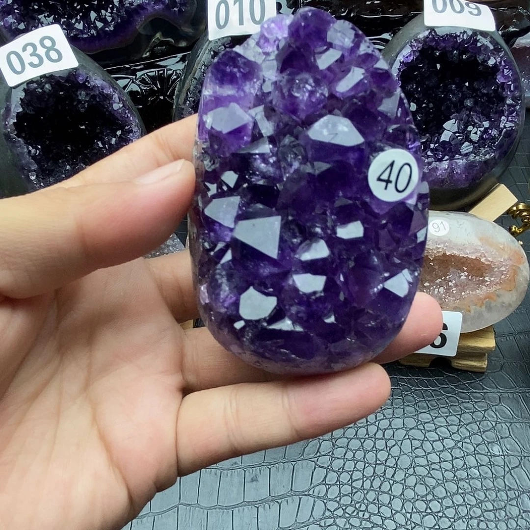 未镶嵌大型摆件(非配饰)紫晶
