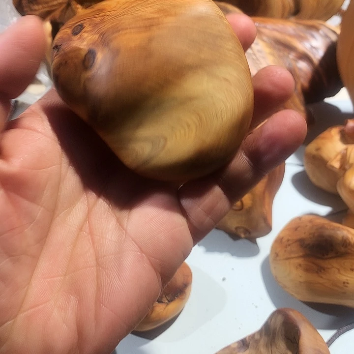 用***0柏木（崖柏）崖柏手把件