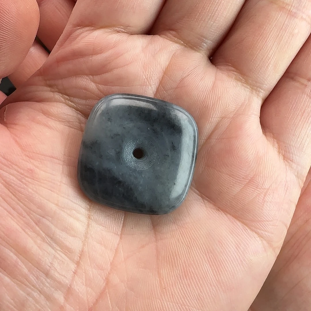 和田玉未镶嵌项圈