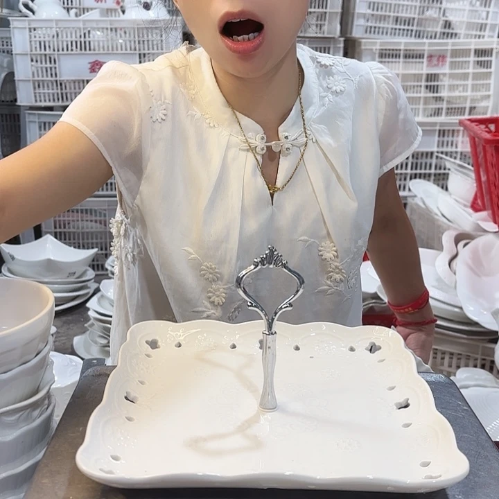 盘一个0081微瑕产品介意勿拍…