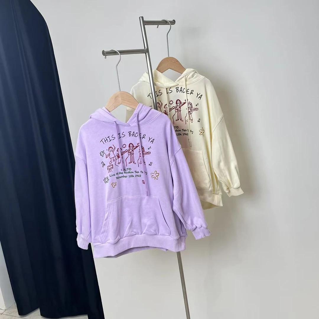 春款两色可爱卫衣 333