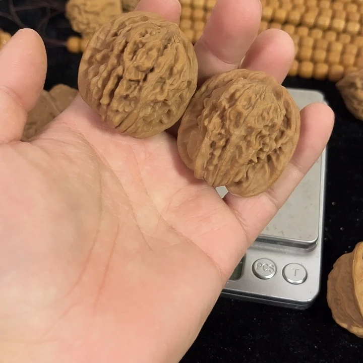 文玩核桃把件40左右练手四座楼，编号015