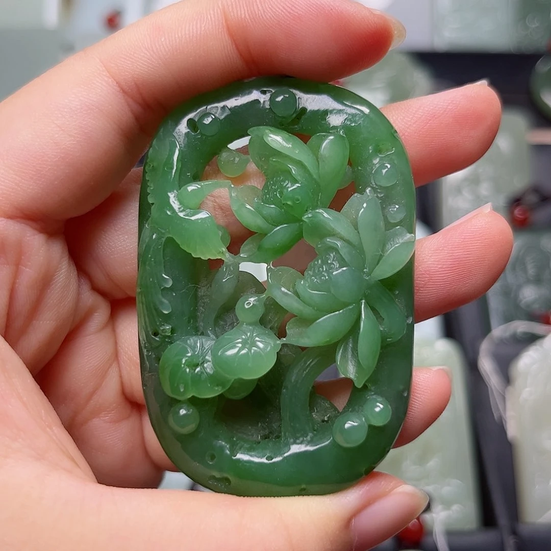 和田玉未镶嵌挂件