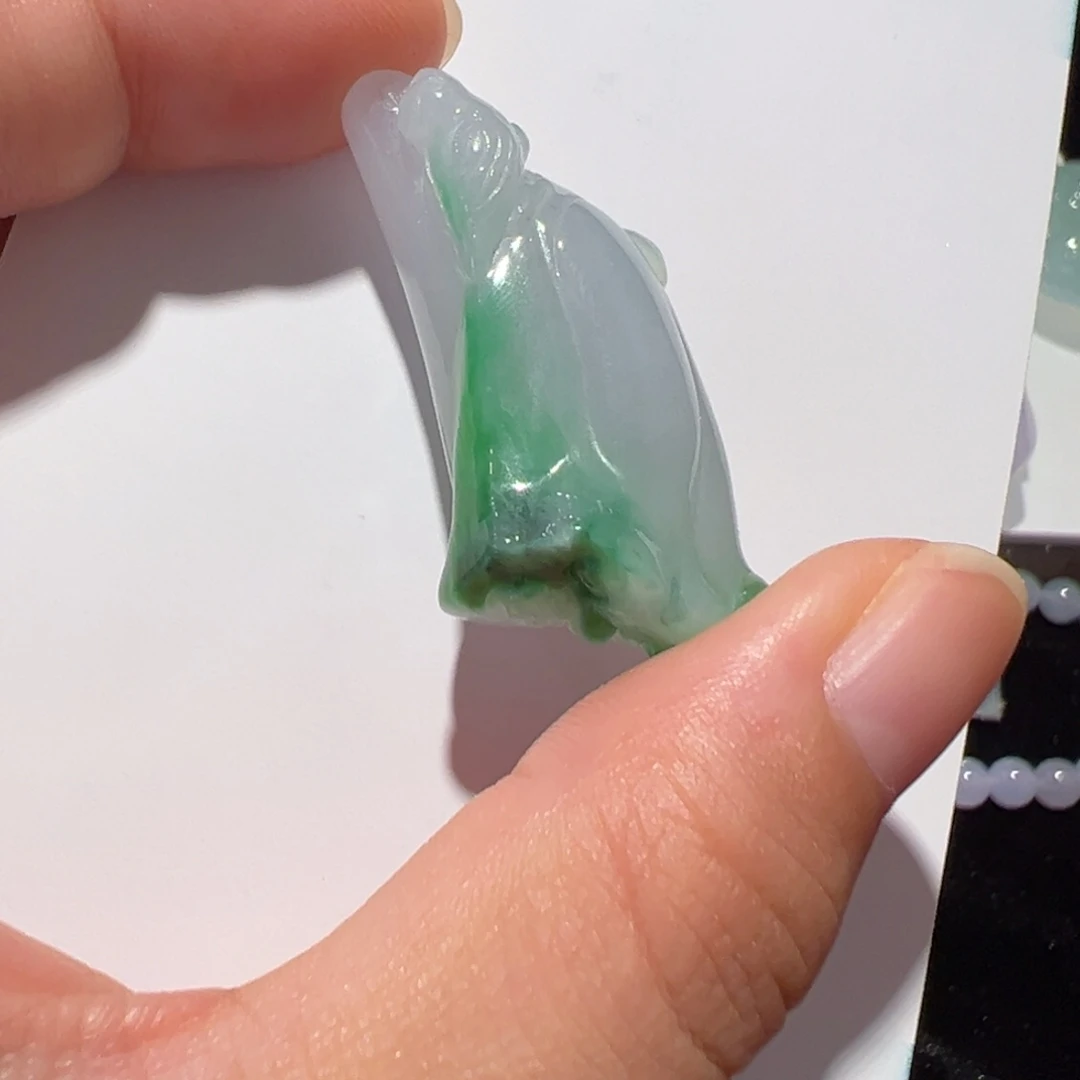 翡翠未镶嵌颈饰吊坠