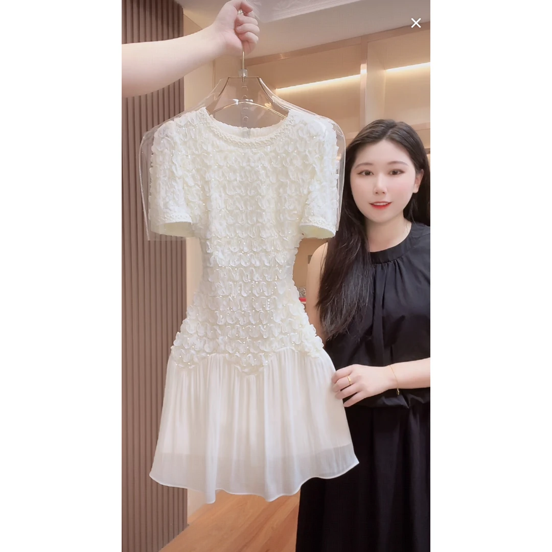 【现货 下午发】2057百搭高贵气质收腰连衣裙