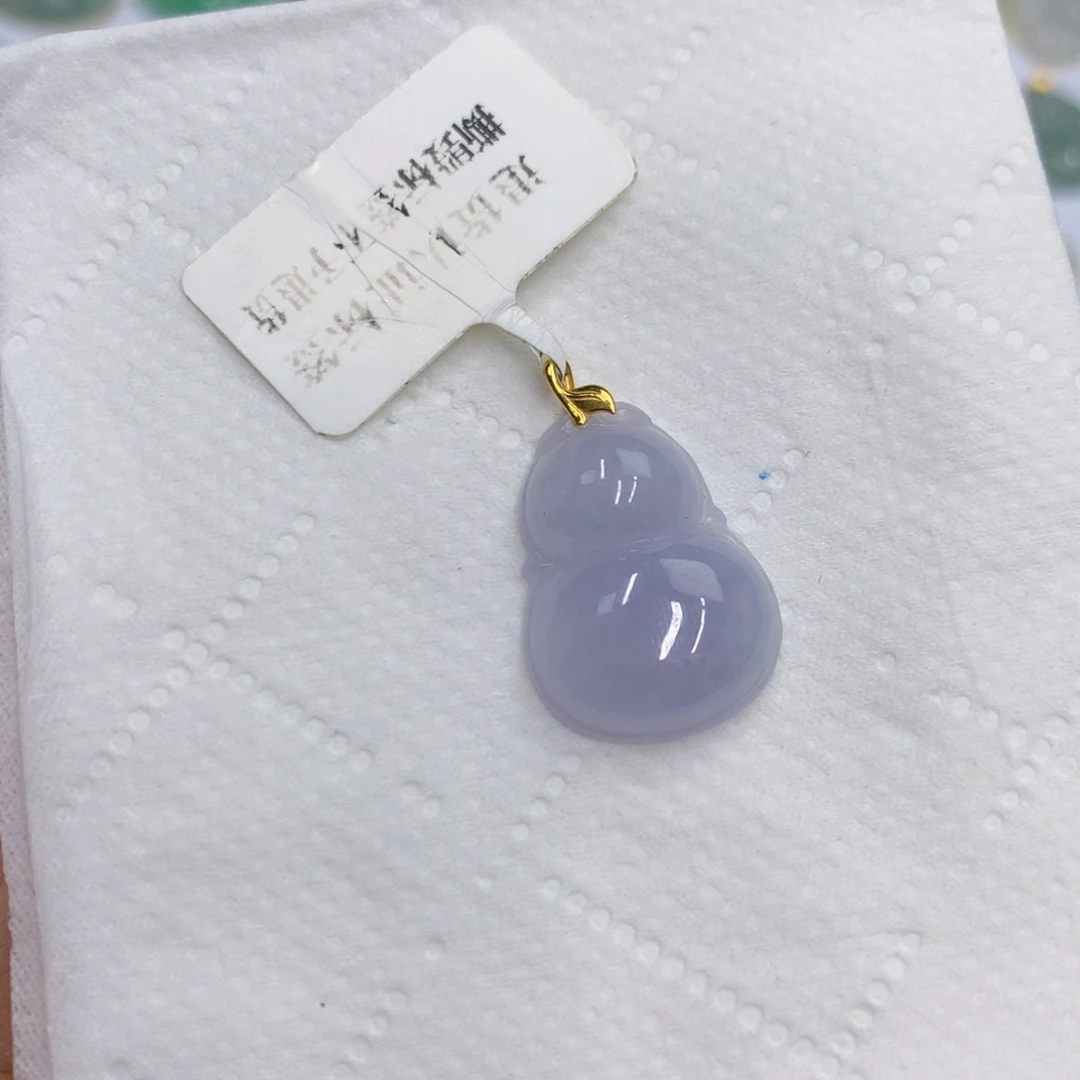 翡翠18K金镶嵌颈饰翡翠