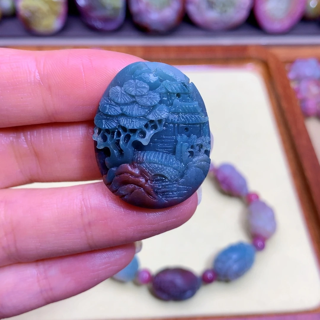 玛瑙未镶嵌挂件盐源定制