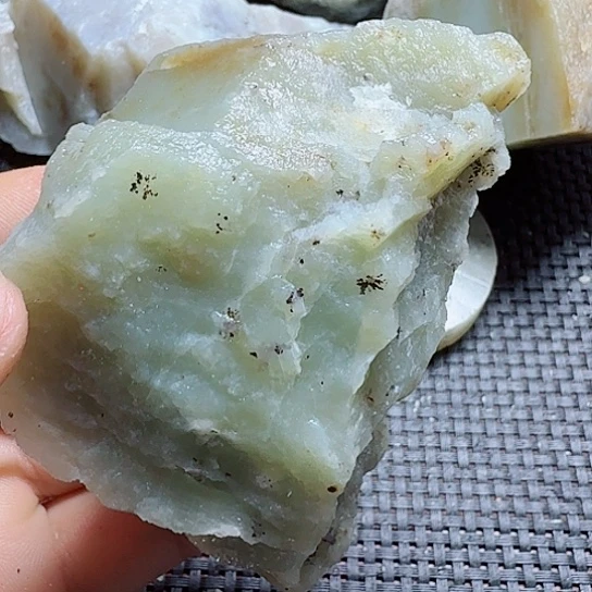 和田玉（糖玉）未镶嵌珠宝半成品