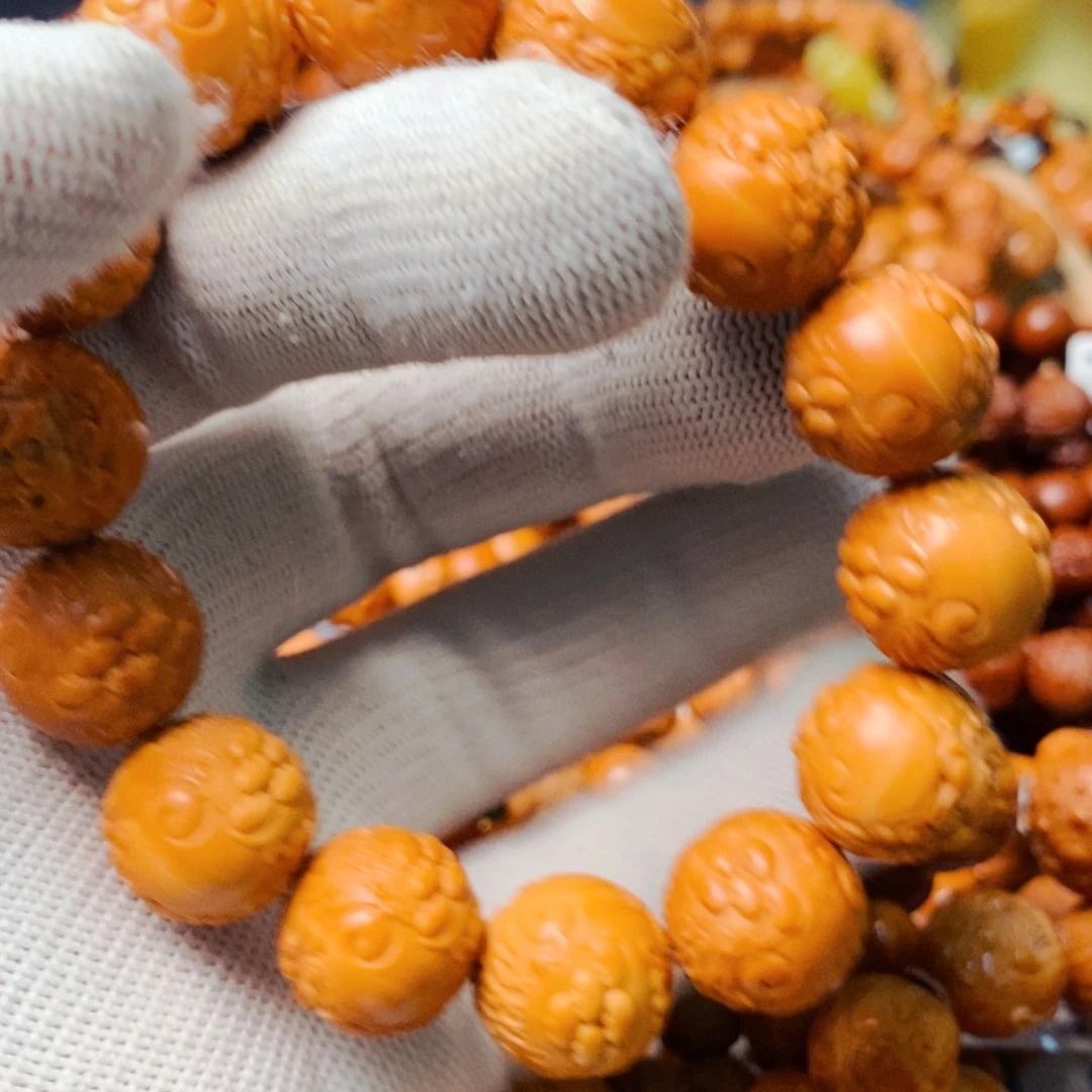 核桃手串/手链榴****店黄财神