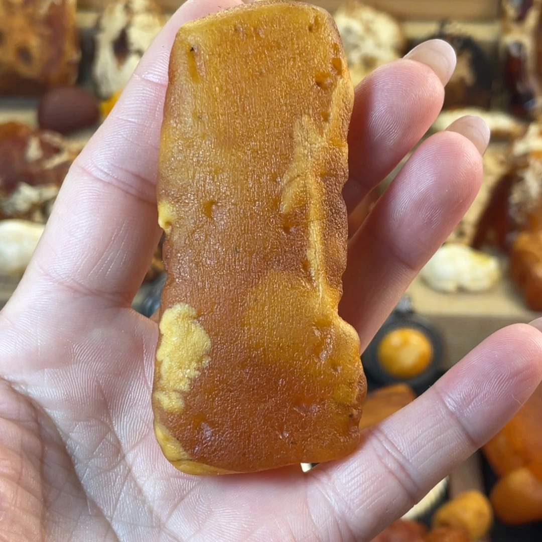 裸石琥珀未镶嵌天然蜜蜡金白牌子