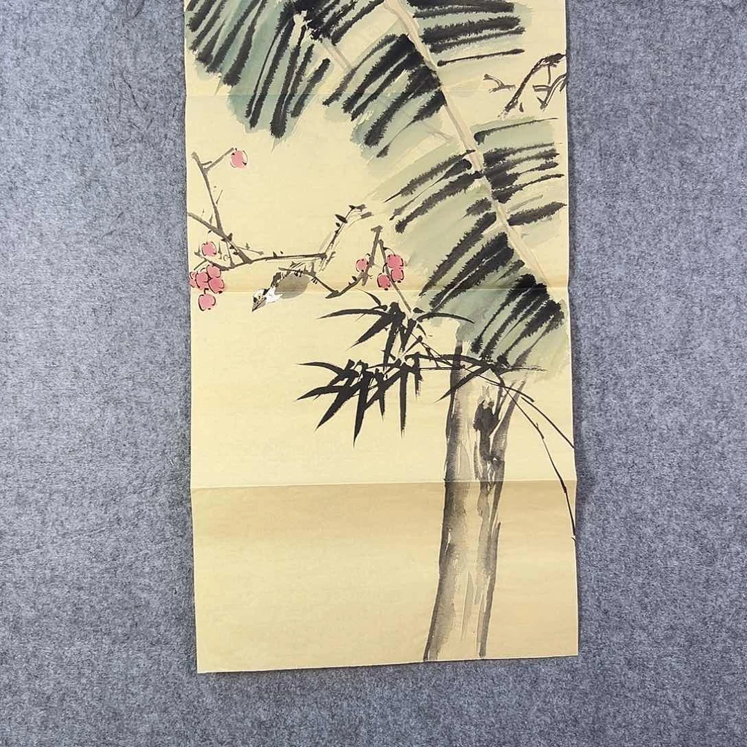 国画573 花鸟在树丛的顶端鸣叫叫声响