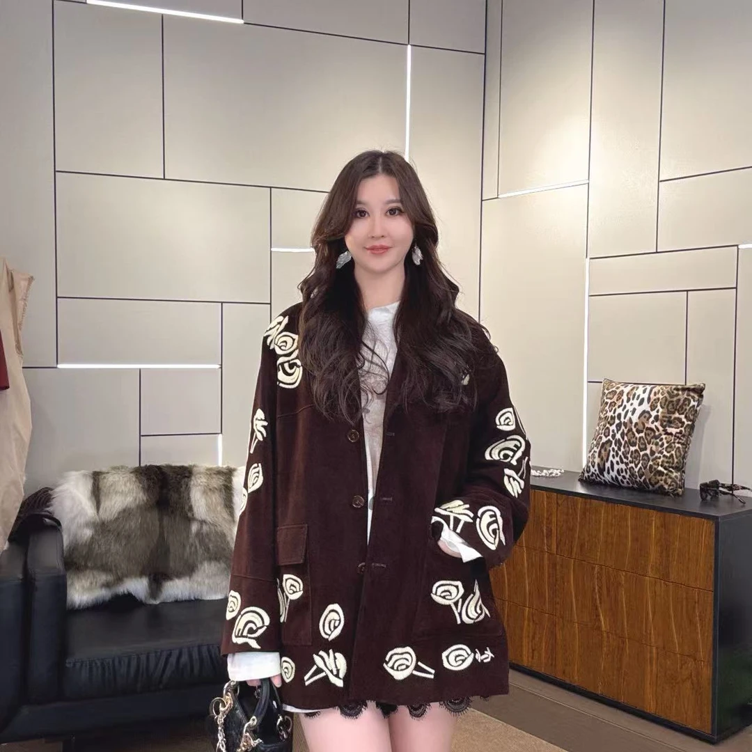 LL【女王优选】潮品时尚春秋秀款设计师海宁皮衣外套2018休闲