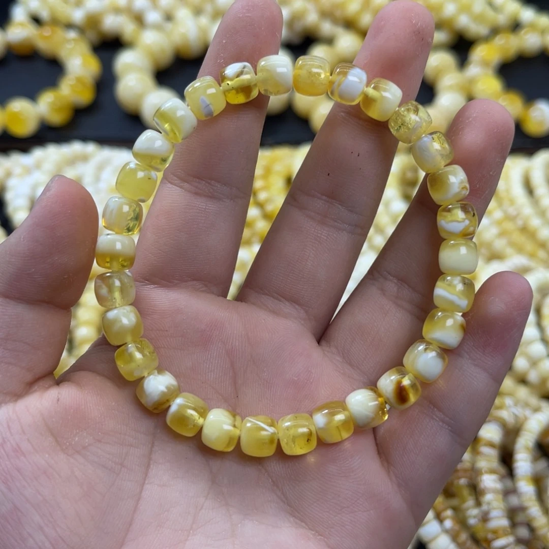 未镶嵌琥珀珠宝奇石