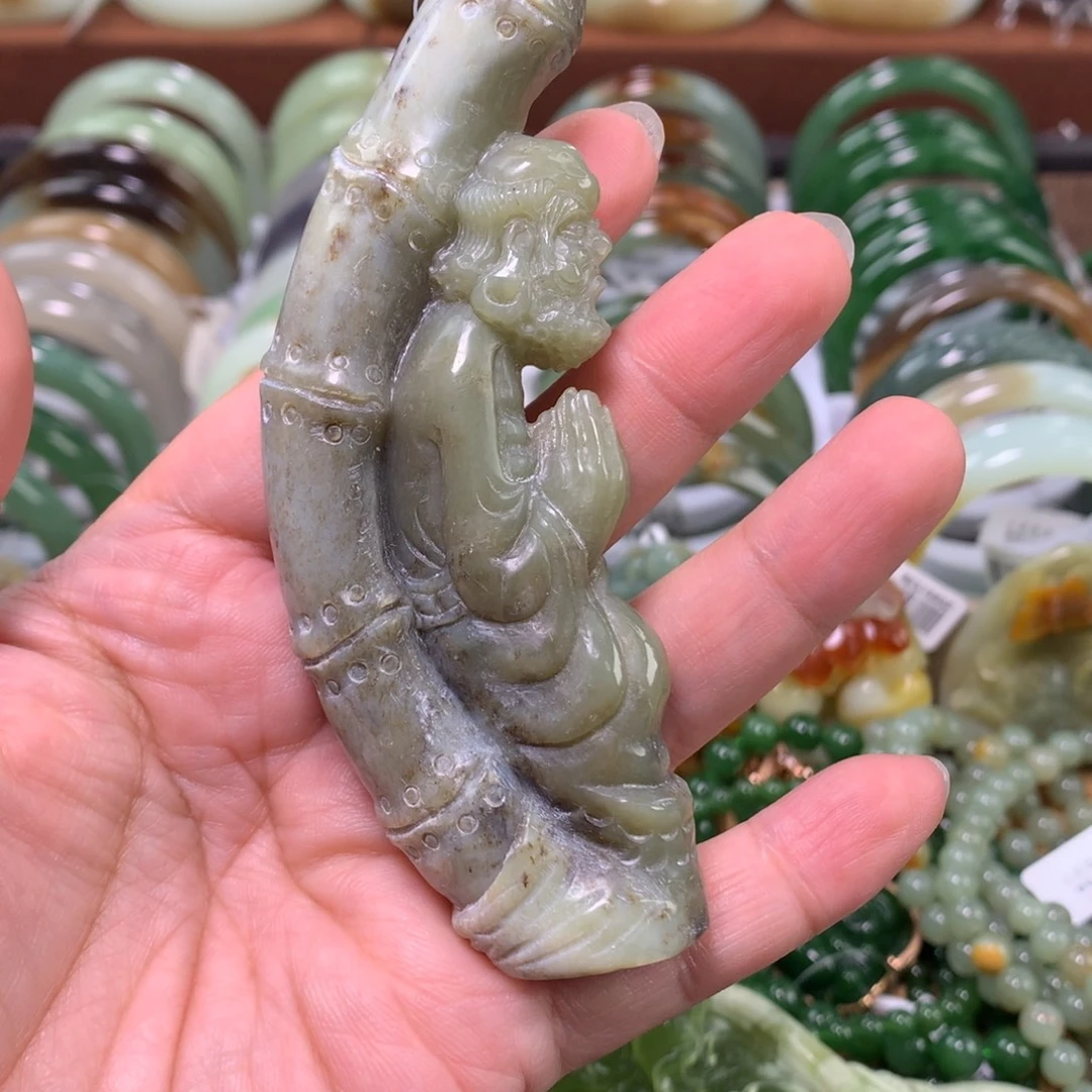 岫岩河磨玉（透闪石质玉）未镶嵌把件
