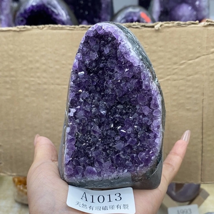 未镶嵌大型摆件（非配饰）紫晶