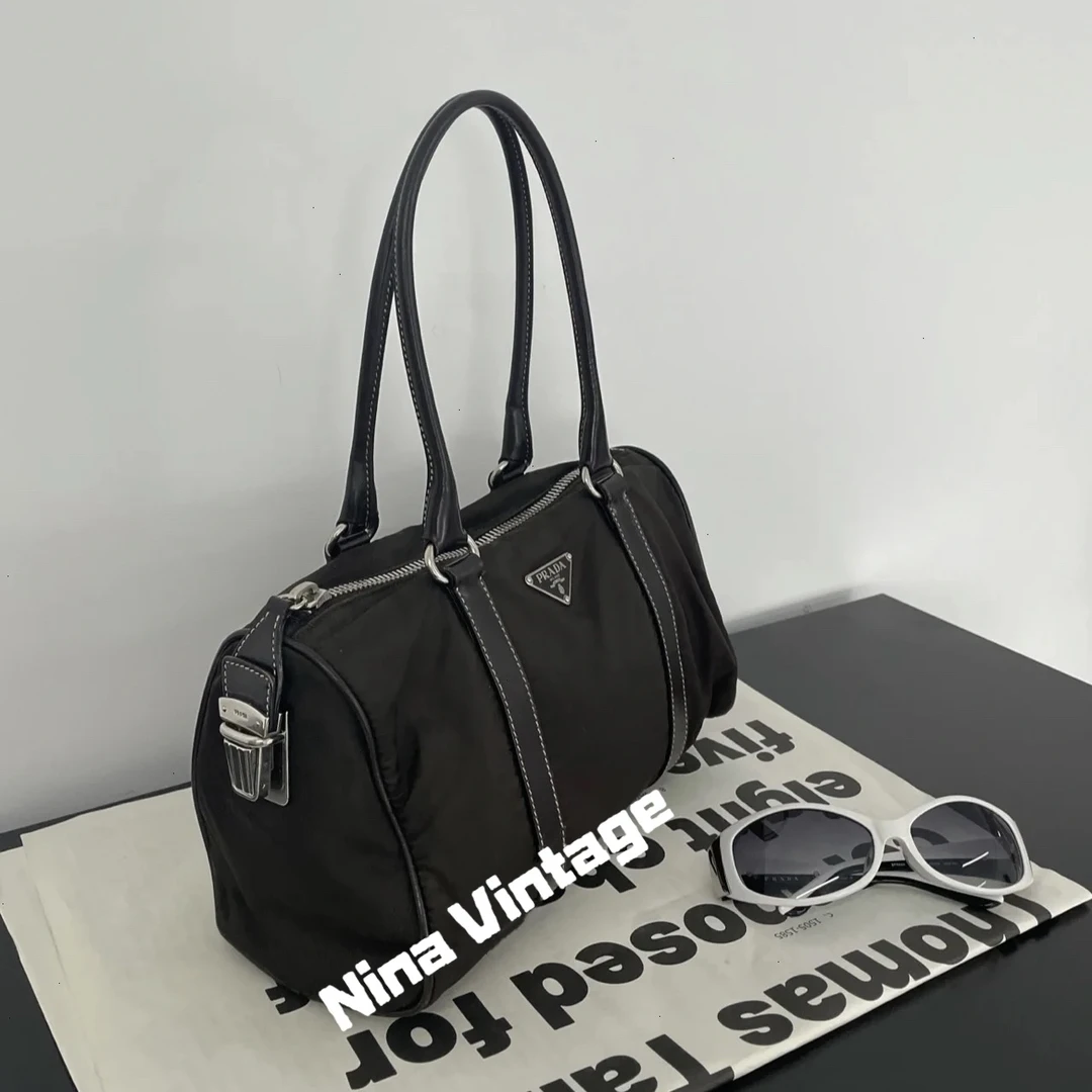 95新 Prada/普拉达 黑色外缝线30波士顿手提包