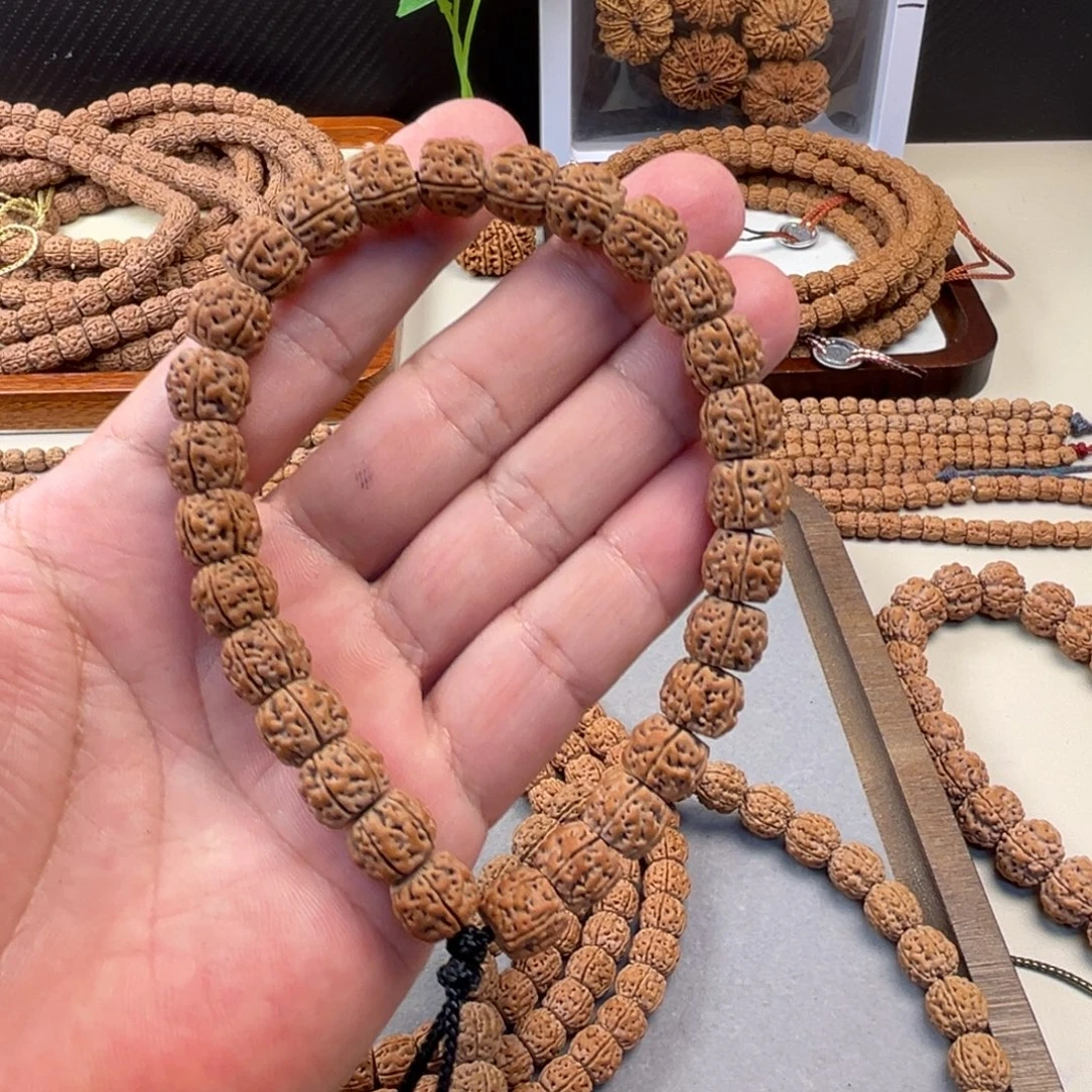 小***生吊坠金刚菩提魔丸手串