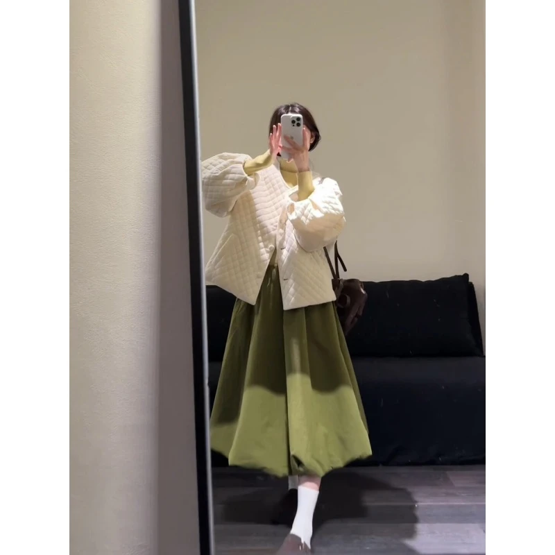 MARIE.COCO冬季新款小香风v领菱格轻薄棉服外套打底衫花苞半身裙