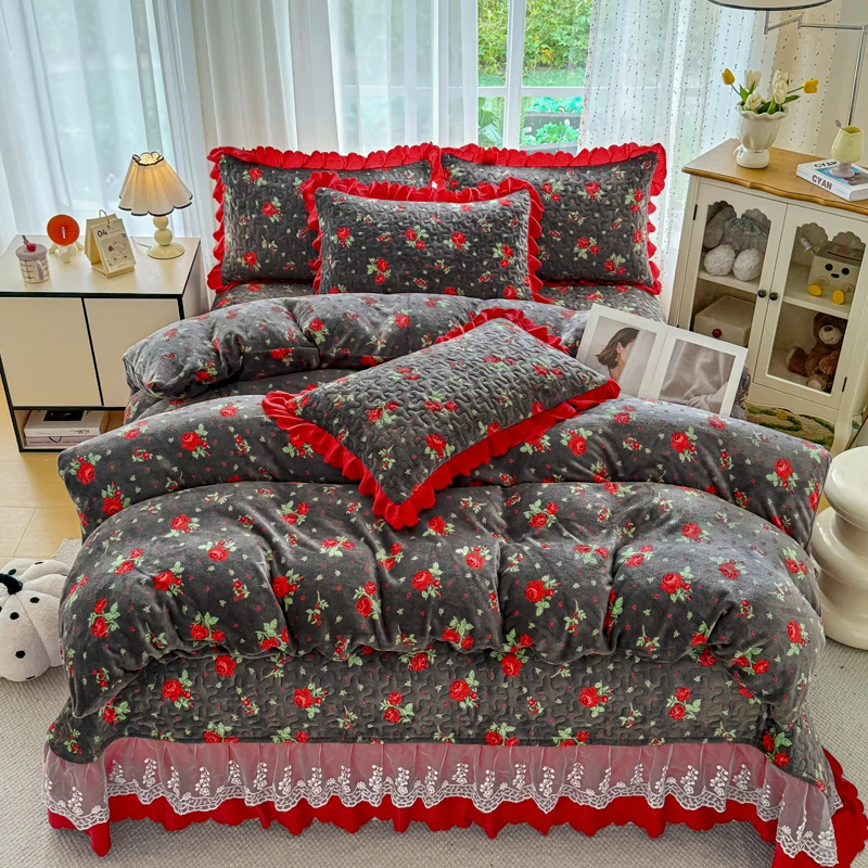 新款床盖四件套加厚牛奶绒被套保暖不掉毛双面绒床盖三件套抗静电