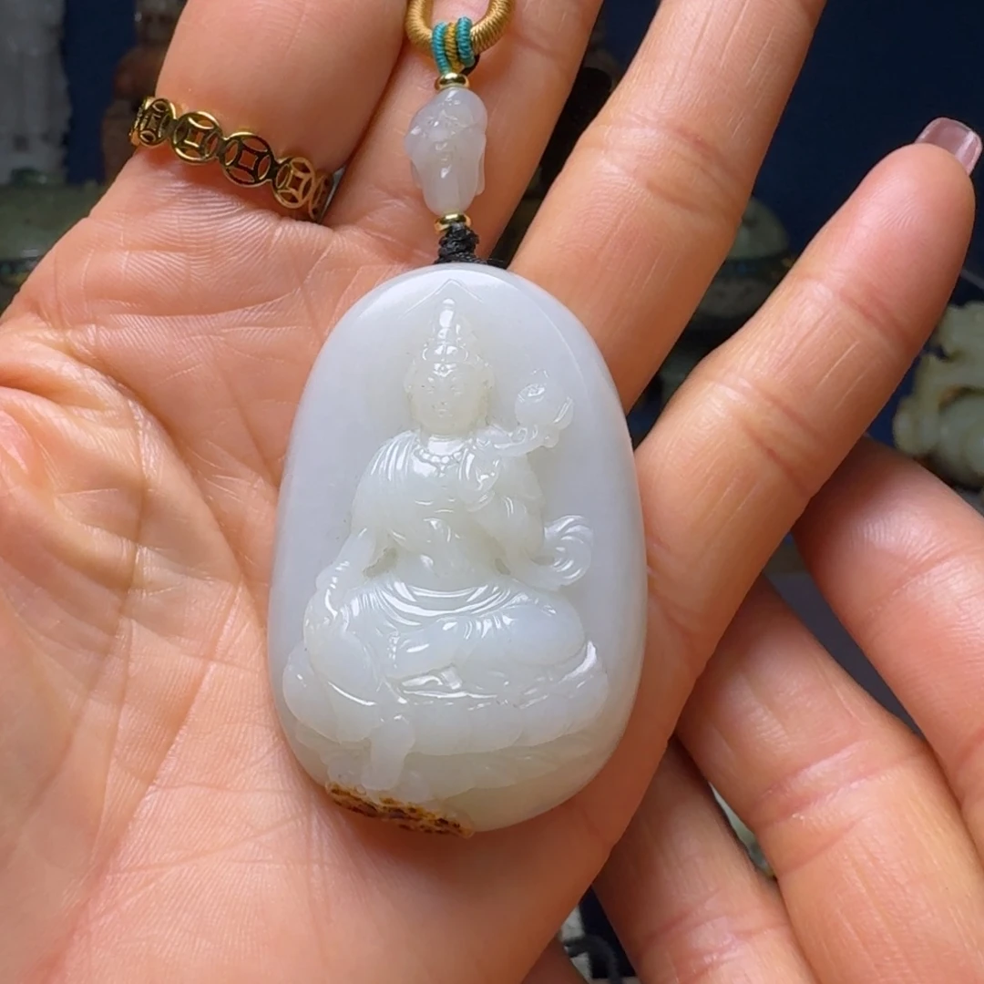 和田玉（糖玉）颈饰未镶嵌